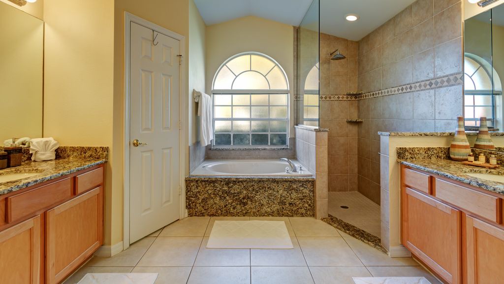 Photo of Kitchen in Orange Tree