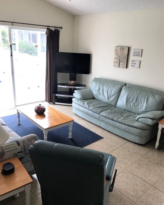 Photo of Livingroom in Florida Pines
