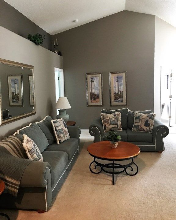 Photo of Livingroom in Florida Pines