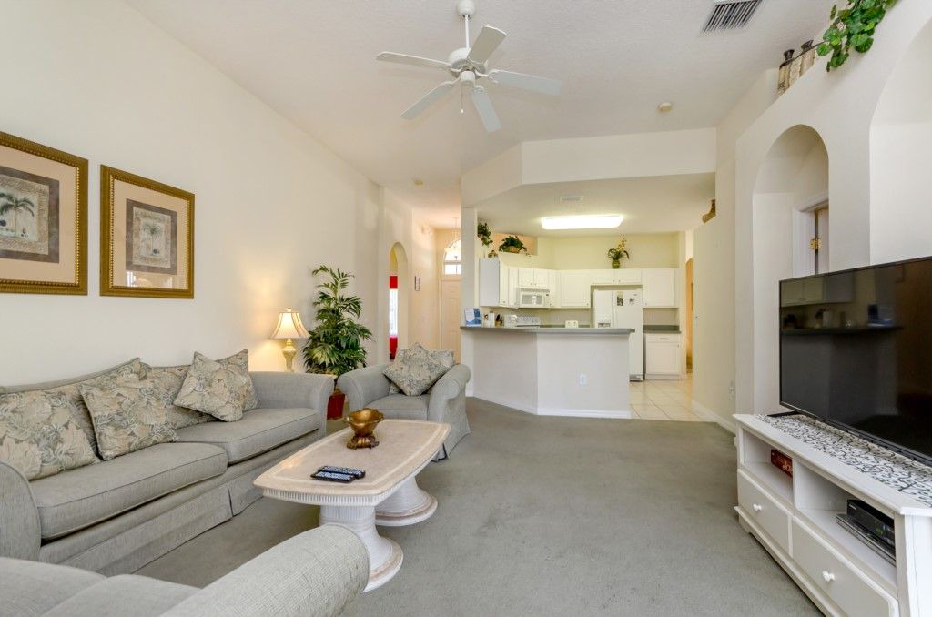Photo of Livingroom in Haines City