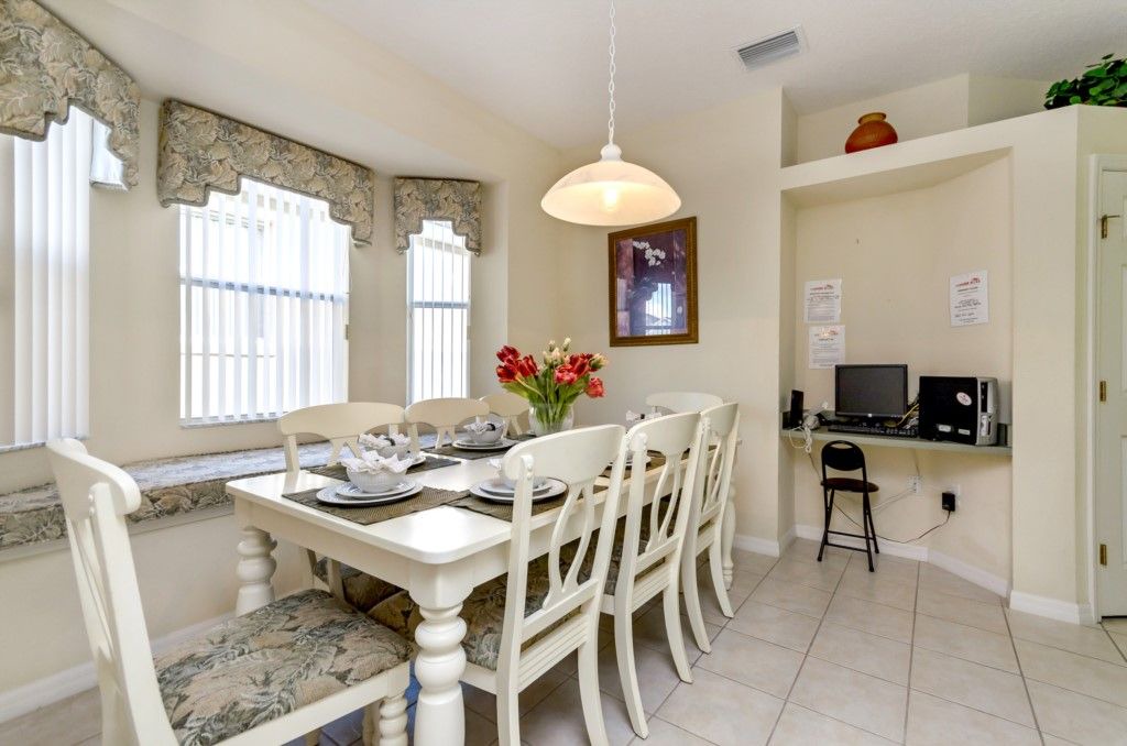 Photo of Livingroom in Haines City