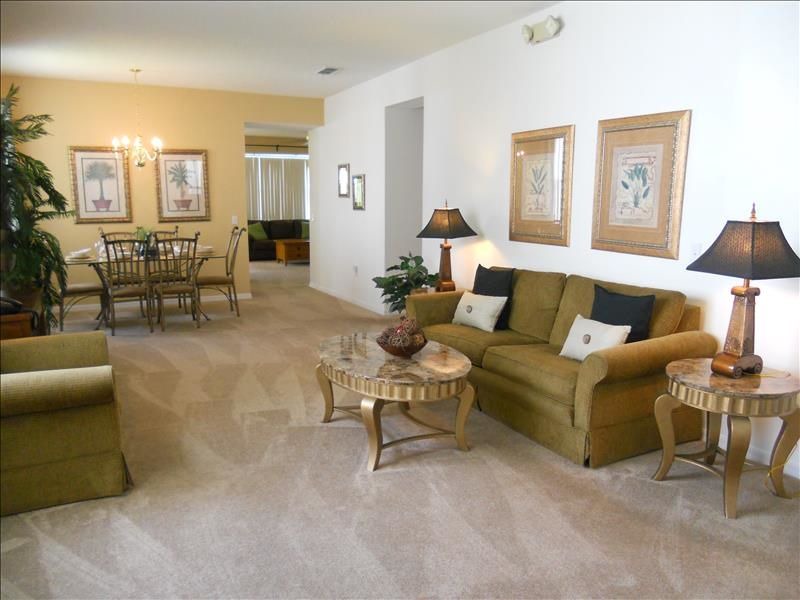 Photo of Livingroom in Windwood Bay