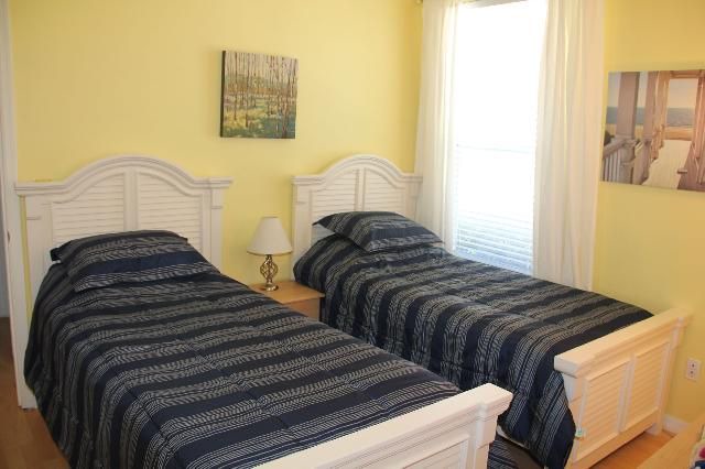 Photo of Bedroom in Ridgewood Lakes