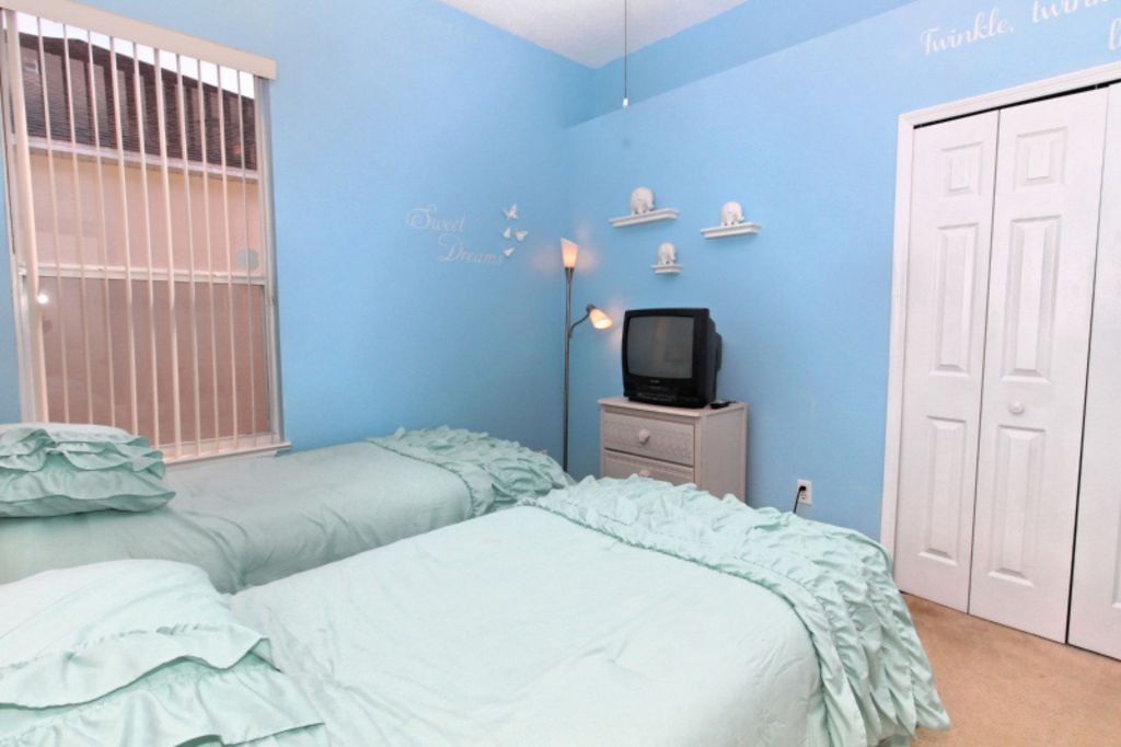 Photo of Bedroom in Ridgewood Lakes