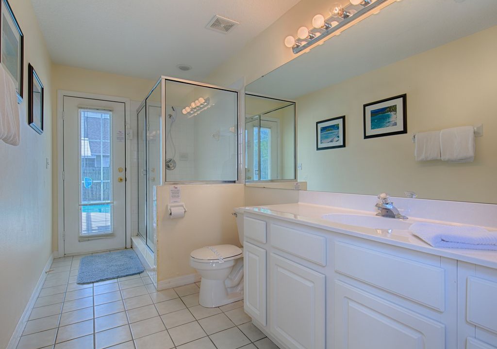 Photo of Bathroom in Ridgewood Lakes