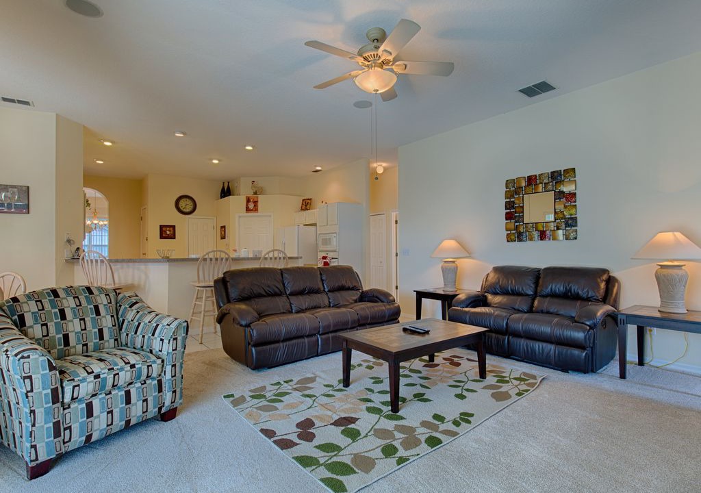 Photo of Livingroom in Ridgewood Lakes