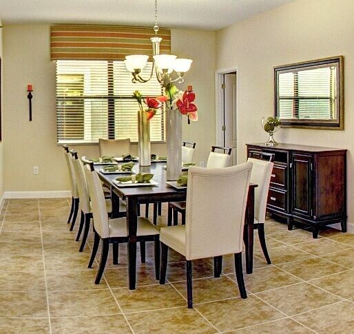 Photo of Livingroom in Davenport