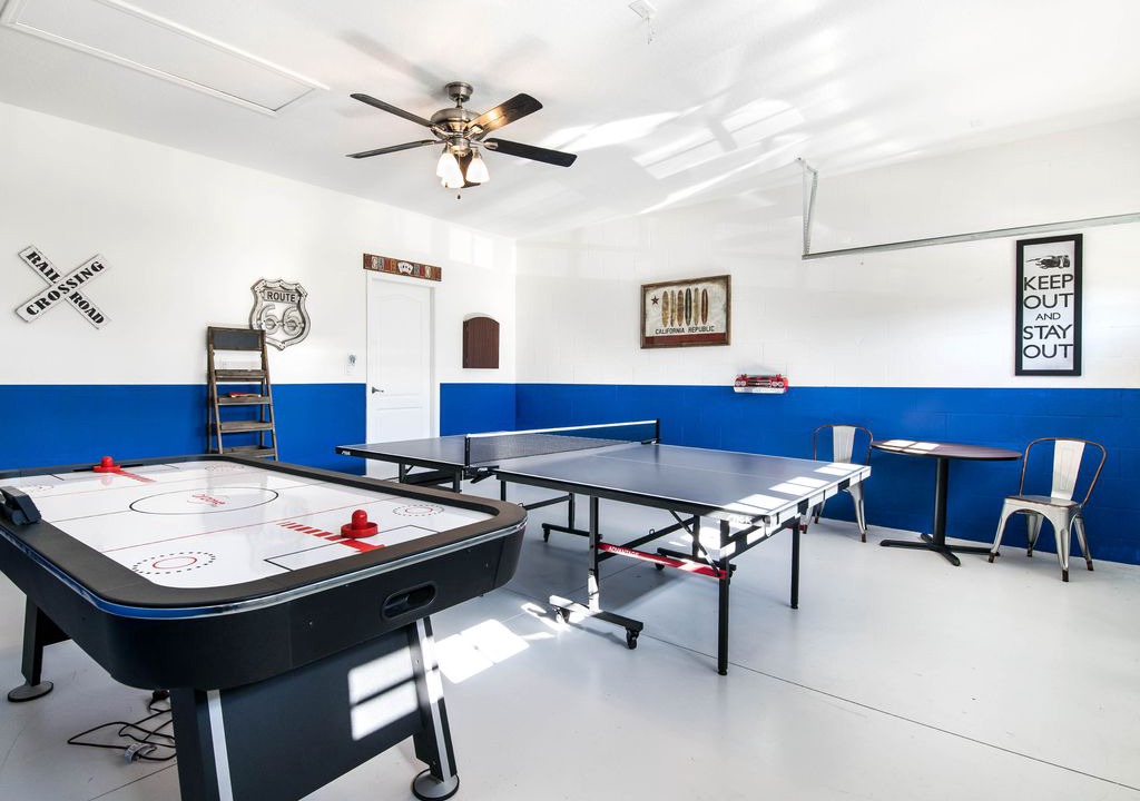 Photo of Livingroom in Davenport