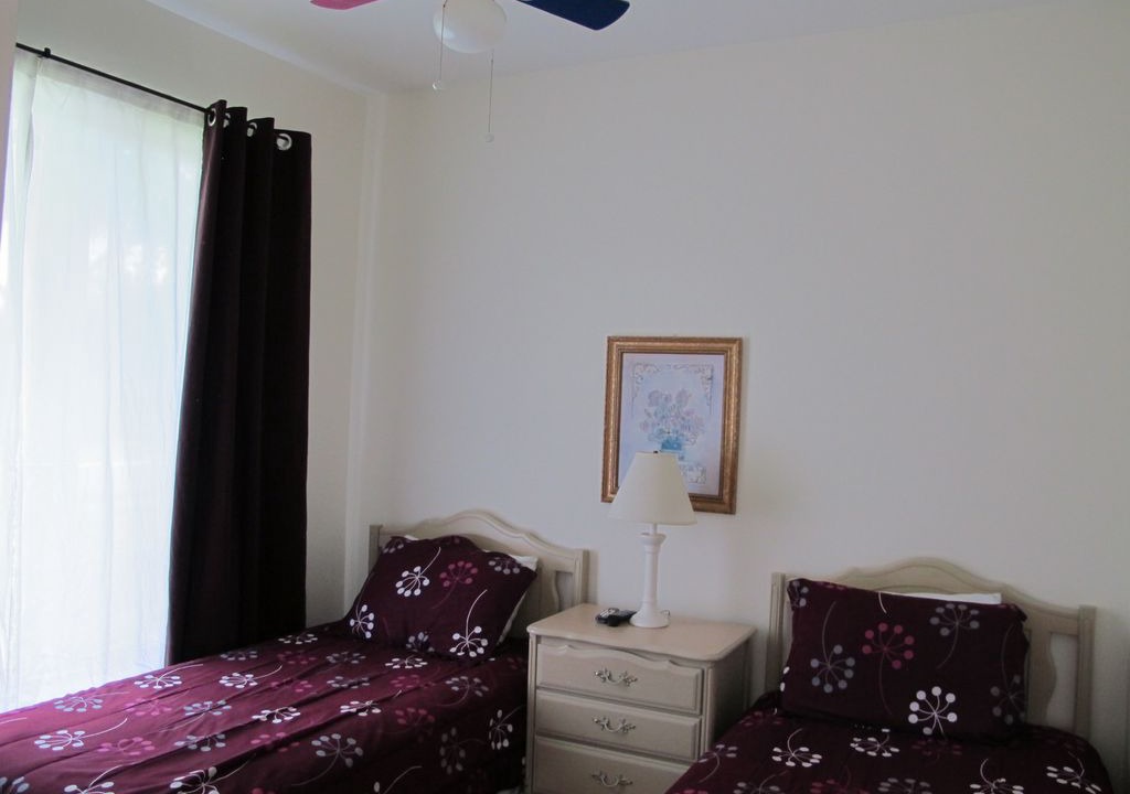 Photo of Bedroom in Sunset Lakes