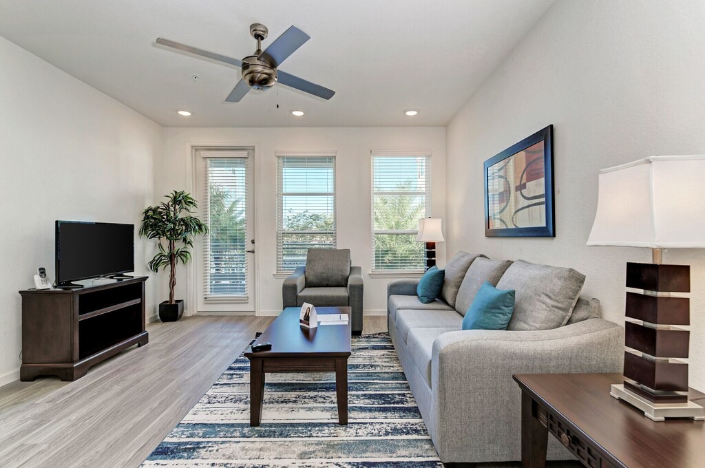 Photo of Livingroom in Fruitville