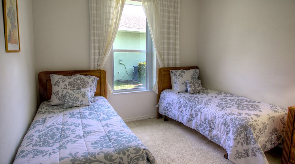 Photo of Bedroom in Sunset Lakes