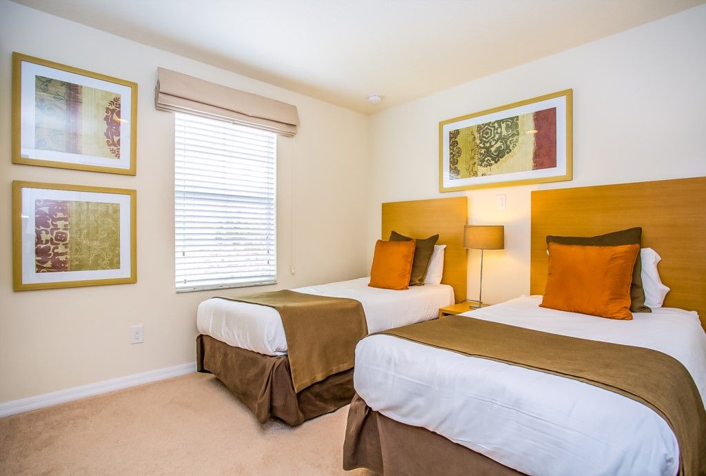 Photo of Bedroom in Sunset Lakes