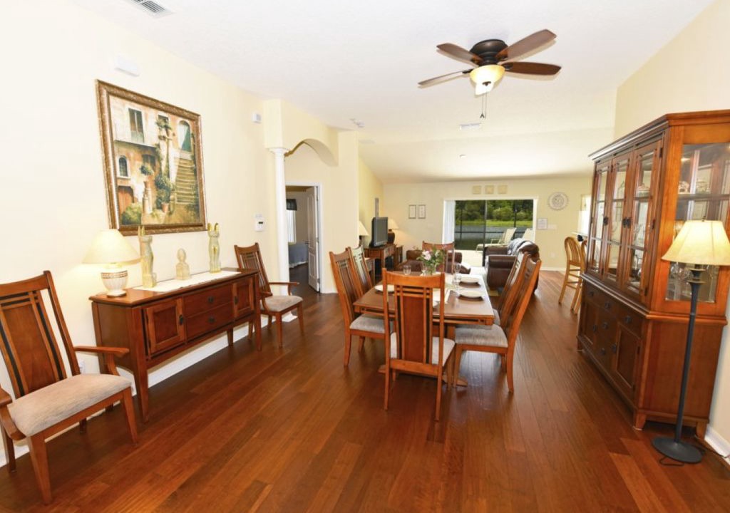 Photo of Livingroom in Buena Ventura Lakes