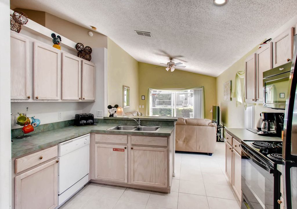 Photo of Kitchen in Florida Pines