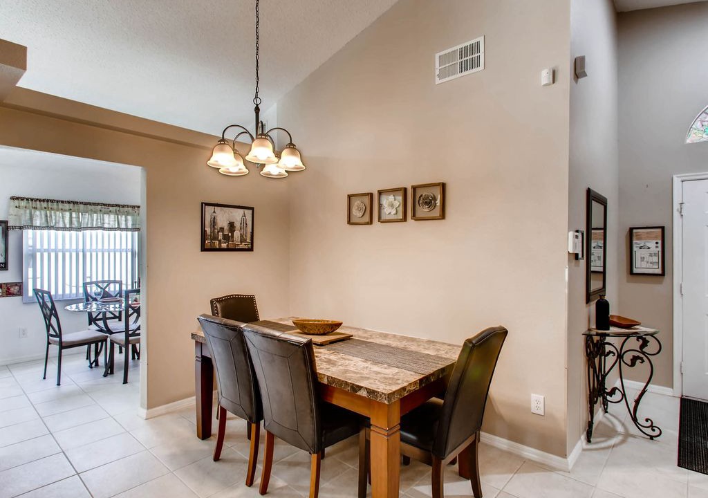Photo of Livingroom in Florida Pines