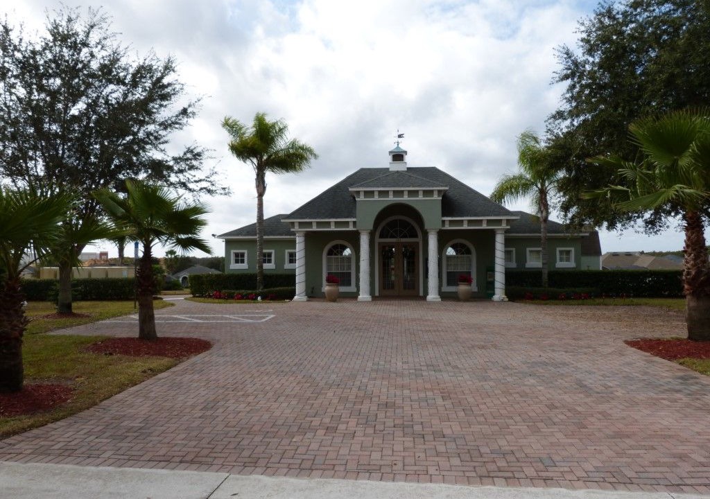 Photo of Buildings in Tuscan Ridge