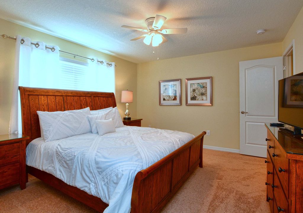 Photo of Bedroom in Gulf Shores