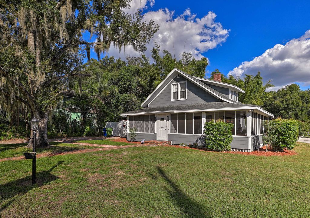 Photo of Buildings in Winter Haven