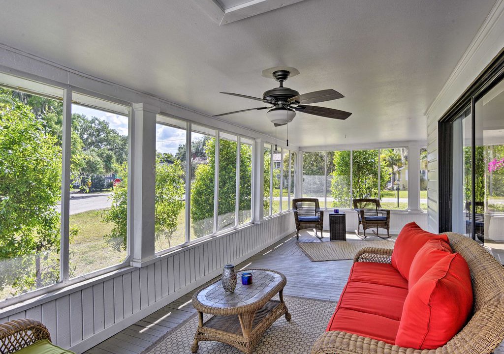 Photo of Livingroom in Winter Haven