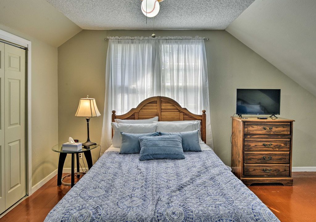 Photo of Bedroom in Winter Haven