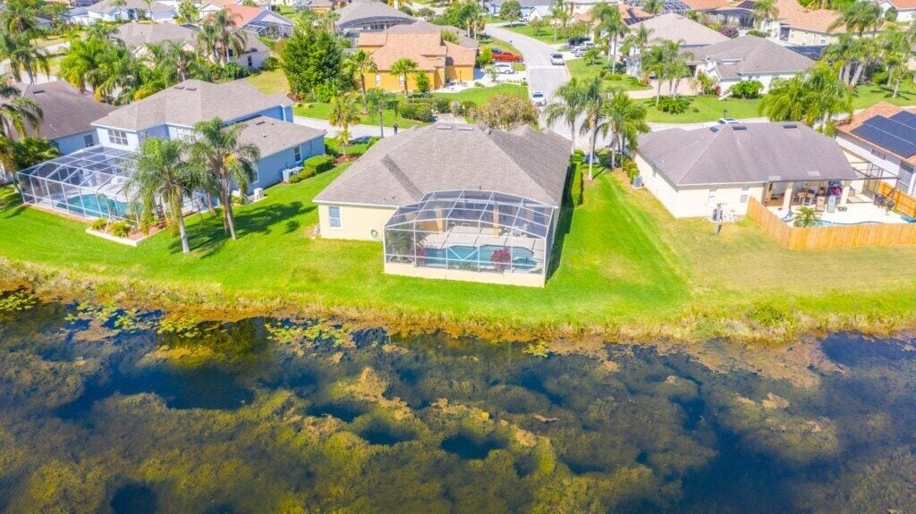 Photo of Buildings in Ridgewood Lakes