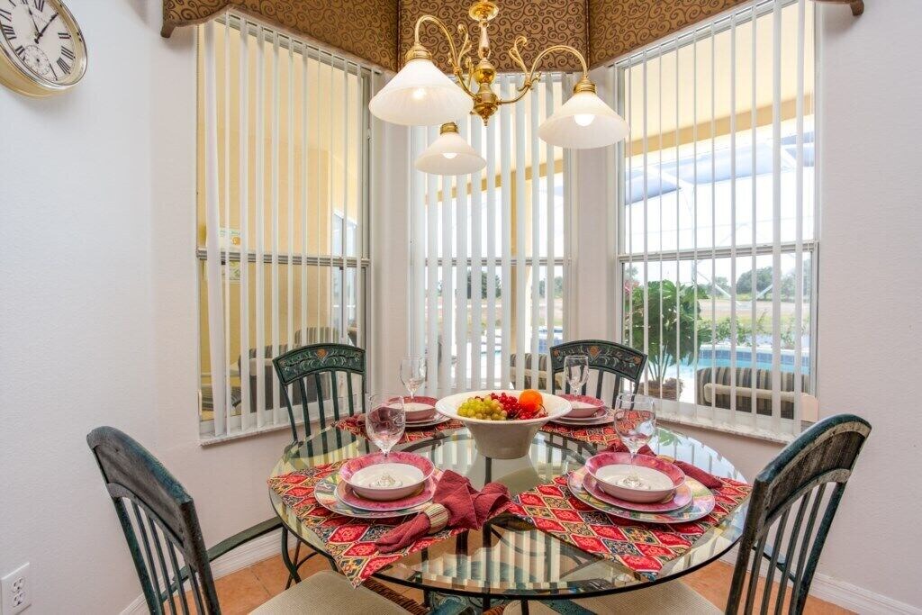 Photo of Livingroom in Ridgewood Lakes