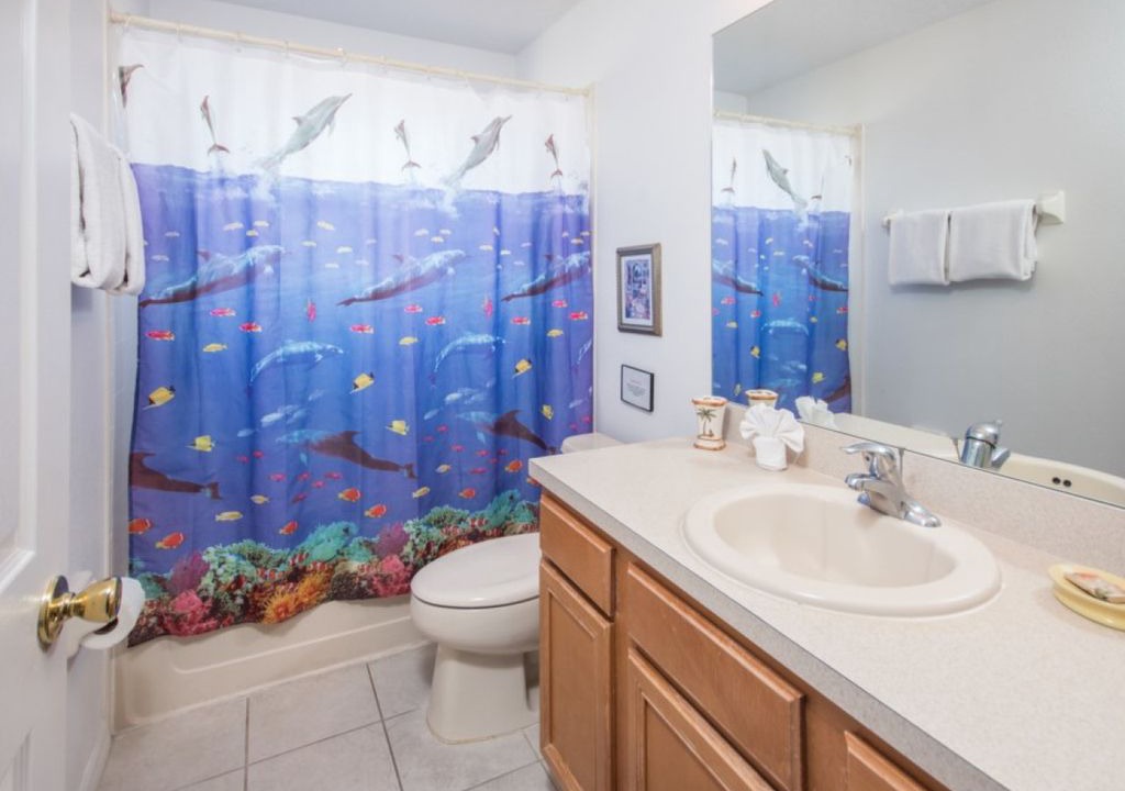 Photo of Bathroom in Seasons