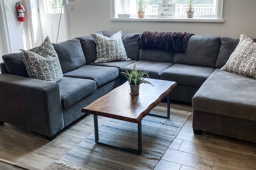 Photo of Livingroom in St. Davids