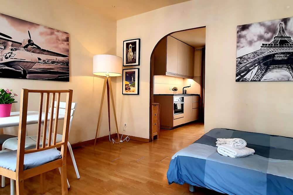 Photo of Bedroom in Louis Bertrand-Mirabeau-Semard