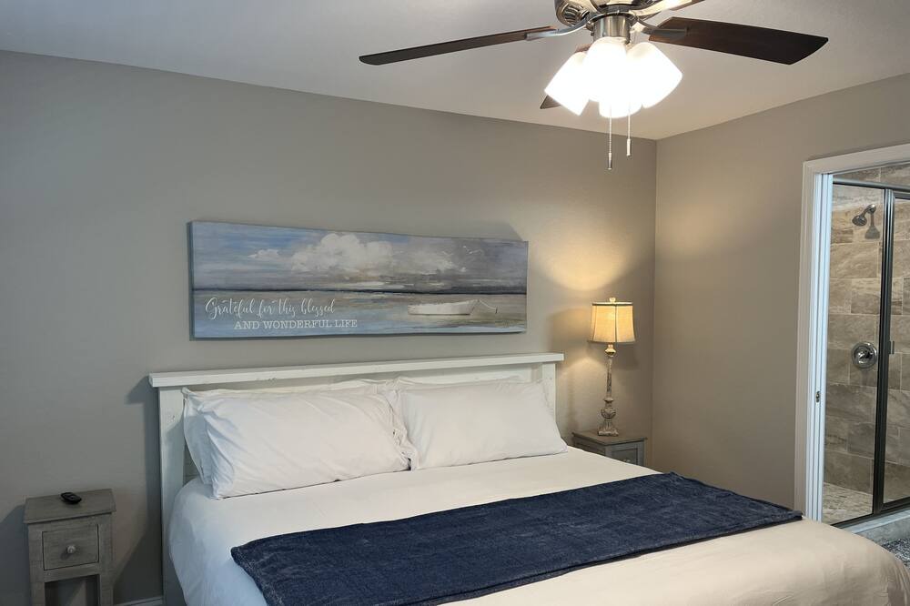 Photo of Bedroom in Bartow