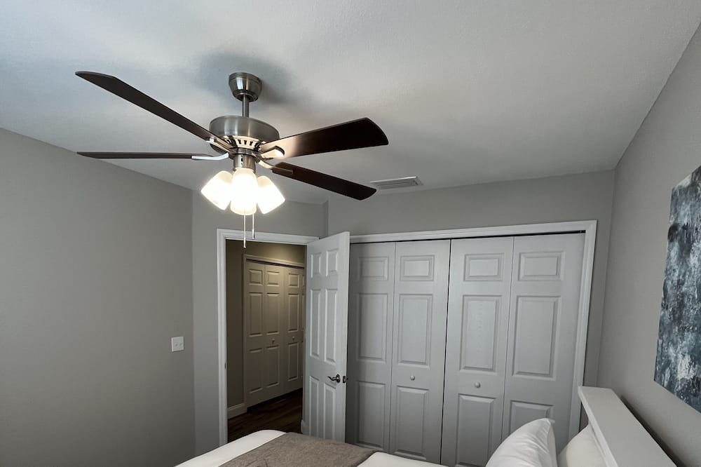 Photo of Bedroom in Bartow