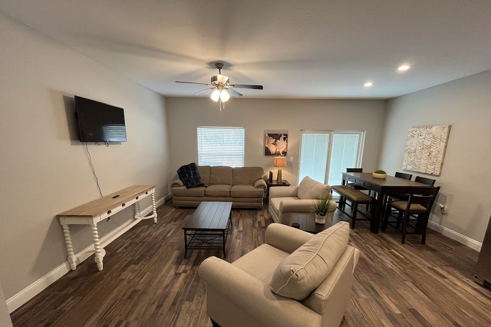 Photo of Livingroom in Bartow