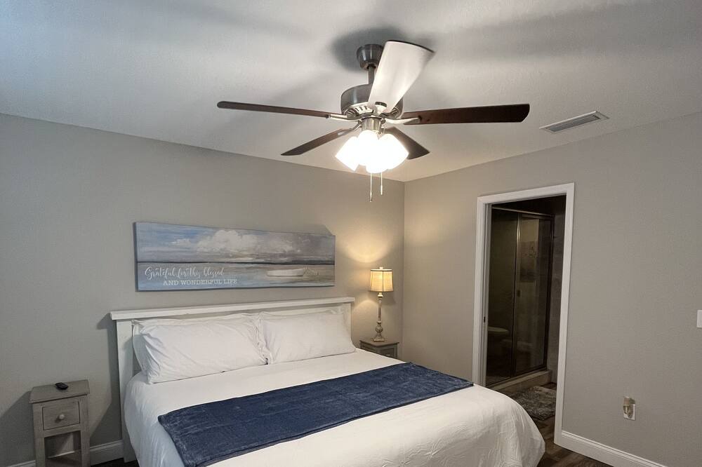 Photo of Bedroom in Bartow