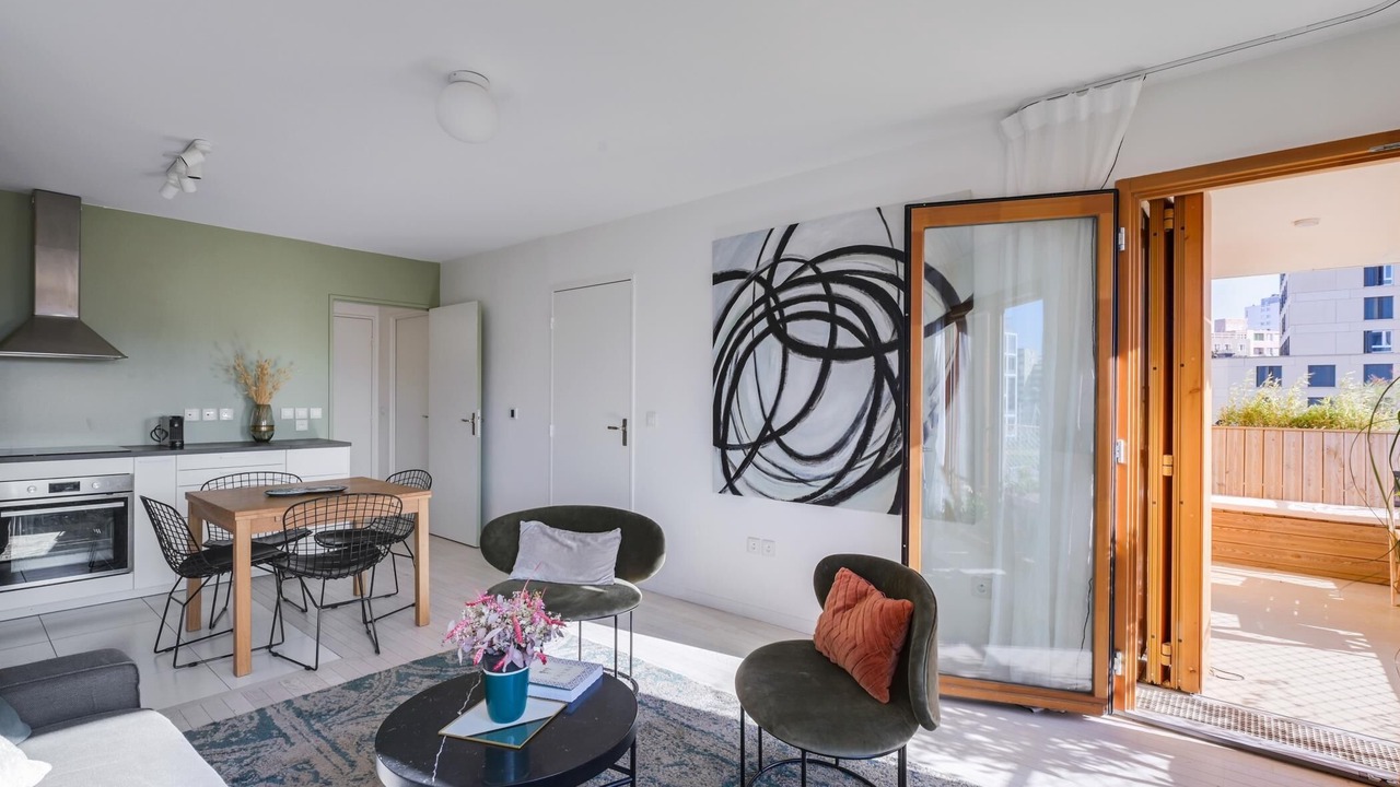 Photo of Livingroom in Porte de la Chapelle