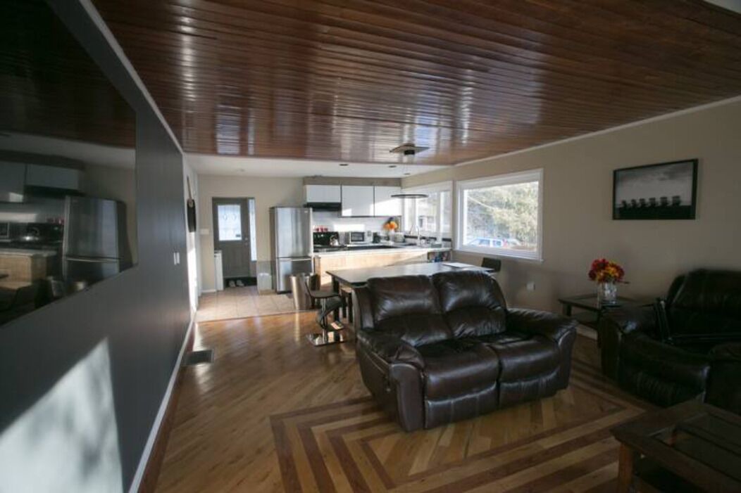 Photo of Livingroom in Scugog