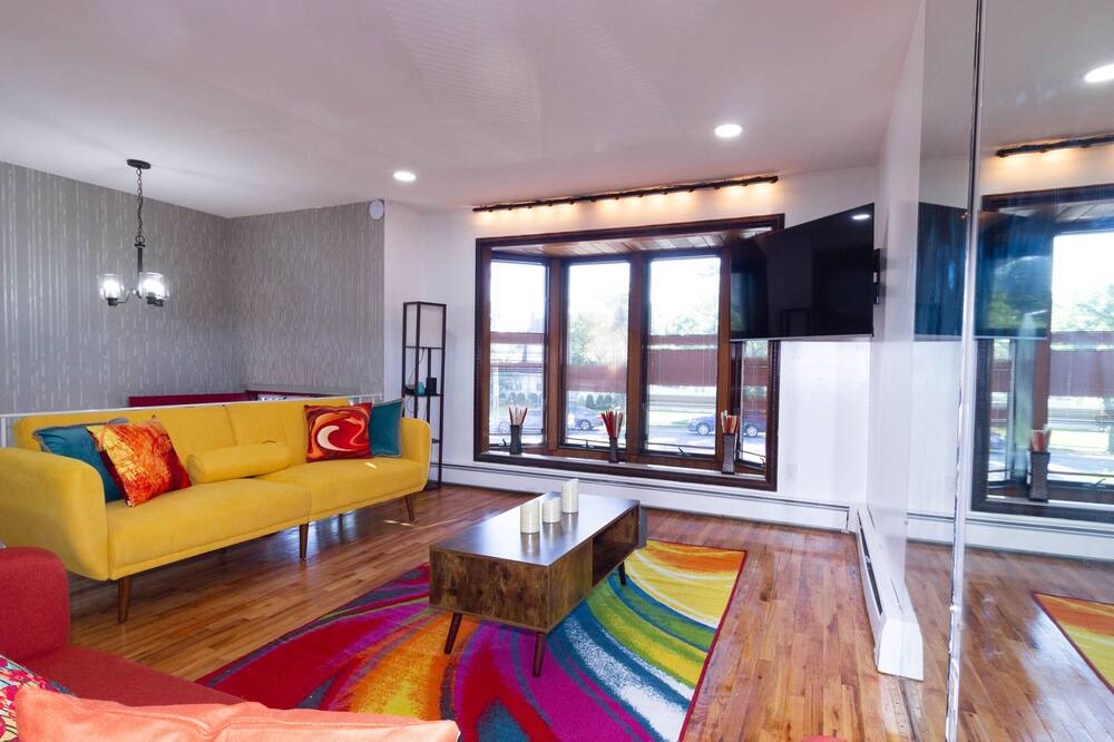 Photo of Livingroom in Baldwin
