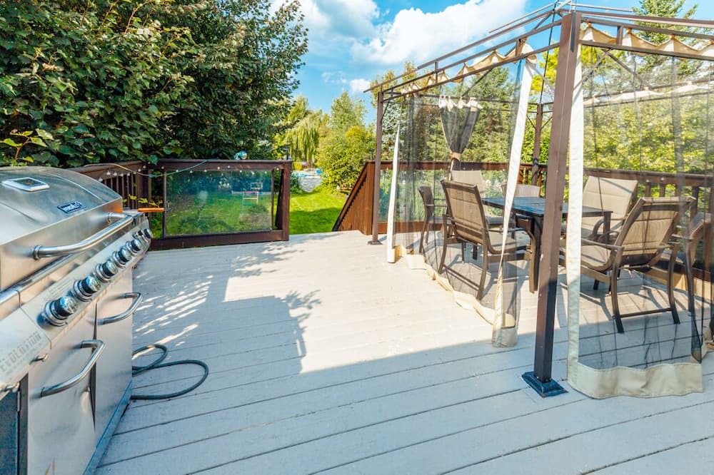 Photo of Patio Balcony in Wasaga Beach