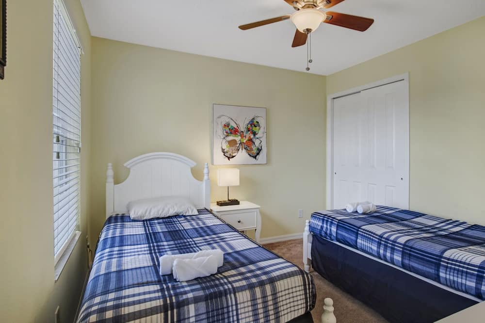 Photo of Bedroom in Tuscan Ridge