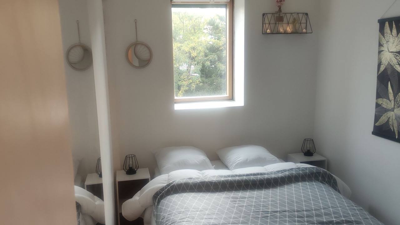 Photo of Bedroom in Alfortville