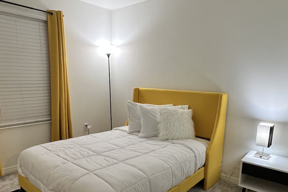 Photo of Bedroom in Wellington