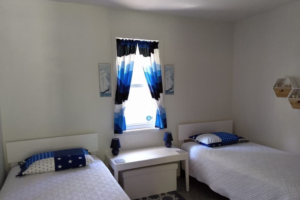 Photo of Bedroom in Central Huron