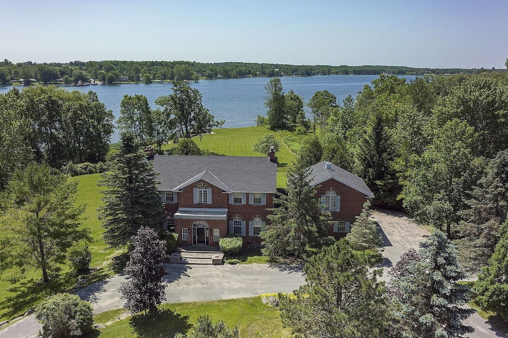 Photo of Outdoor in Kingston
