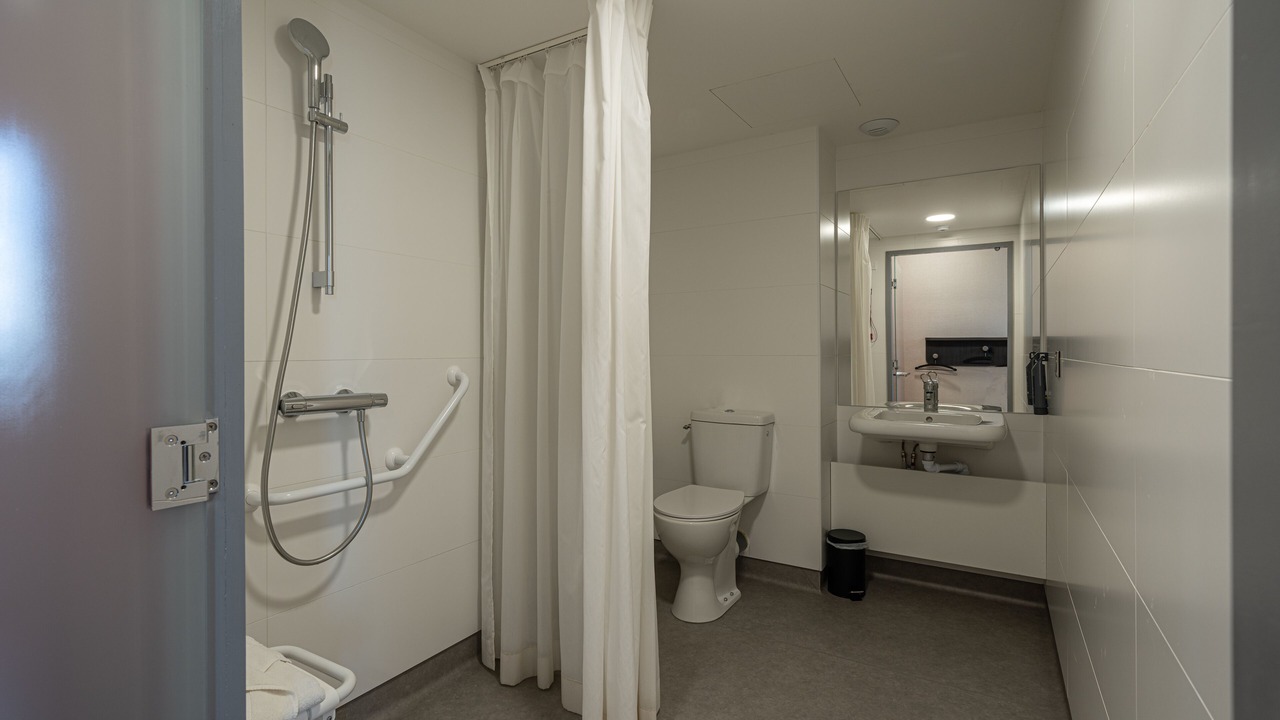 Photo of Bathroom in Aubervilliers