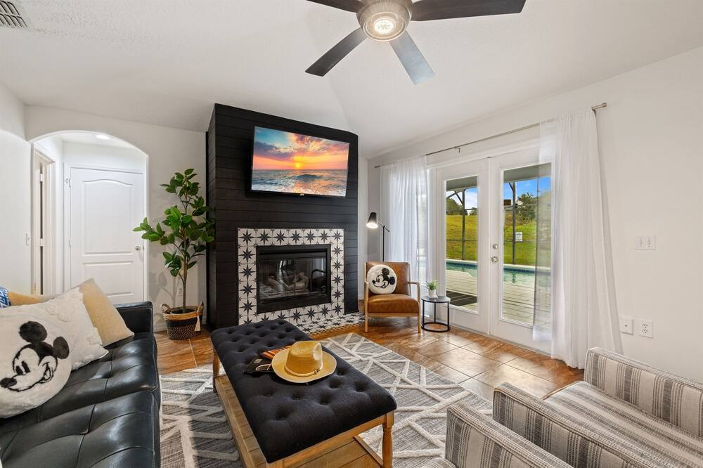 Photo of Livingroom in Tuscan Ridge
