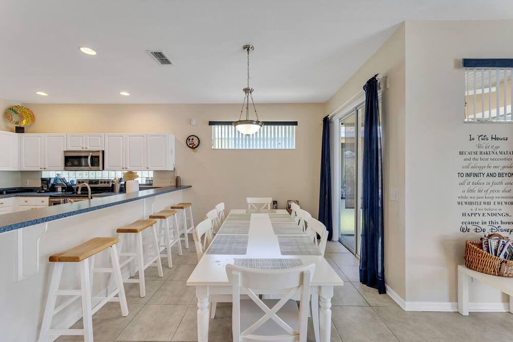 Photo of Kitchen in Sunset Lakes