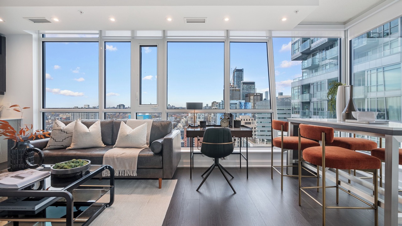 Photo of Patio Balcony in Downtown Toronto