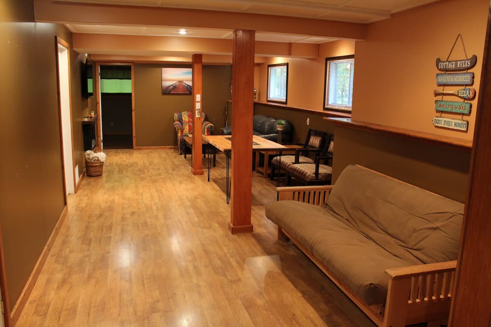 Photo of Livingroom in Tiny