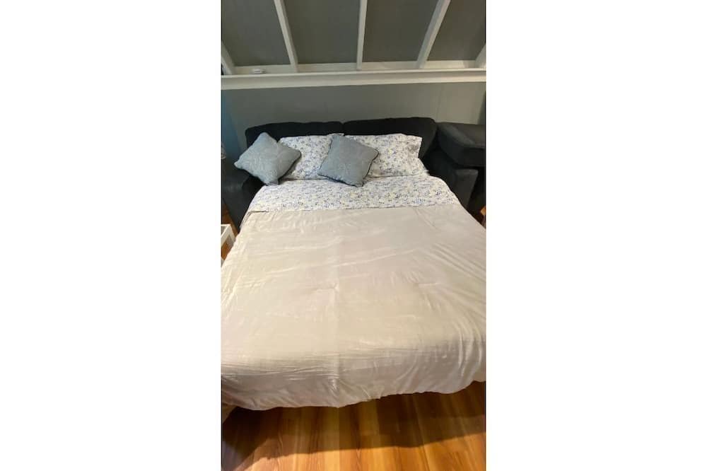 Photo of Bedroom in Innisfil