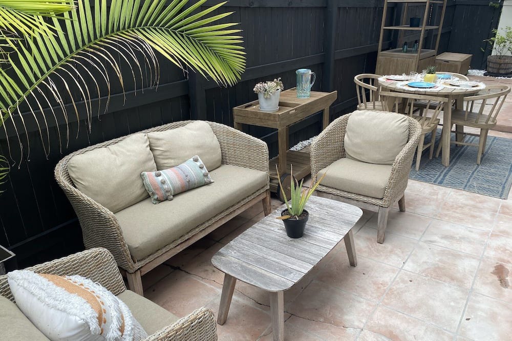 Photo of Outdoor in Courier City - Oscawana