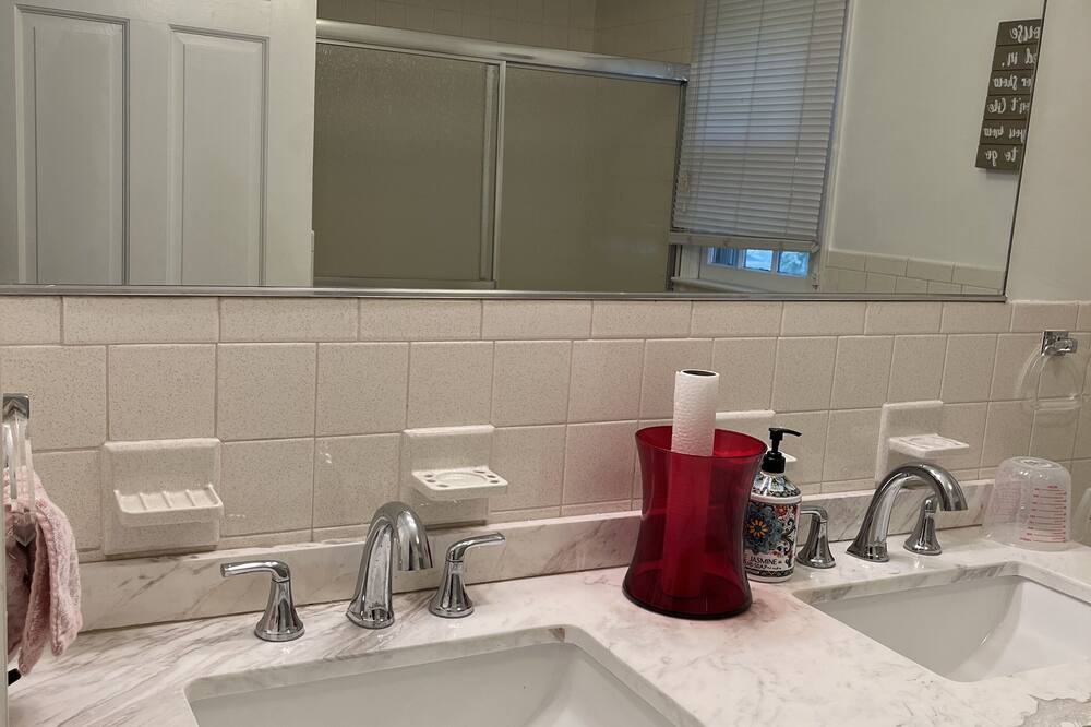 Photo of Bathroom in East Brunswick